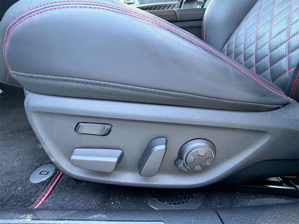 2025 Genesis G70 3.3T Sport Advanced