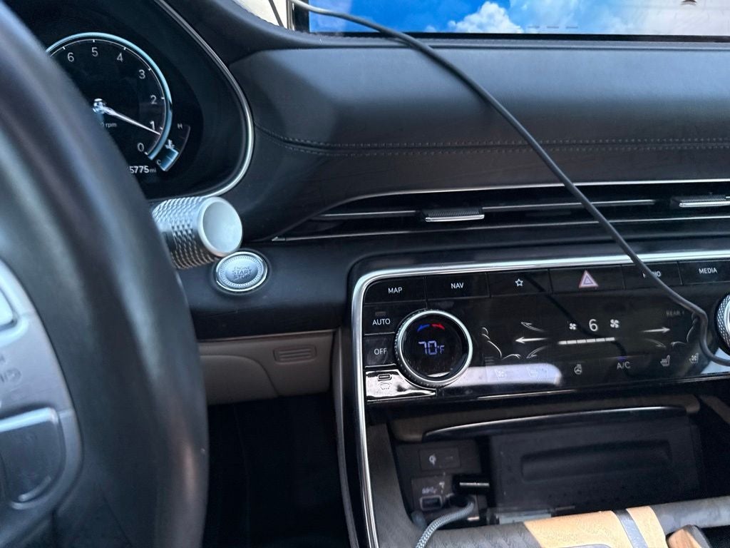 2024 Genesis GV80 2.5T