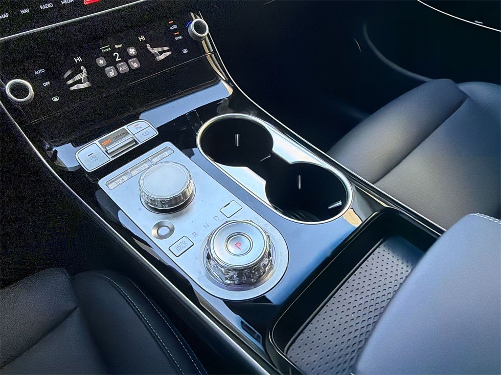 2026 Genesis GV70 2.5T