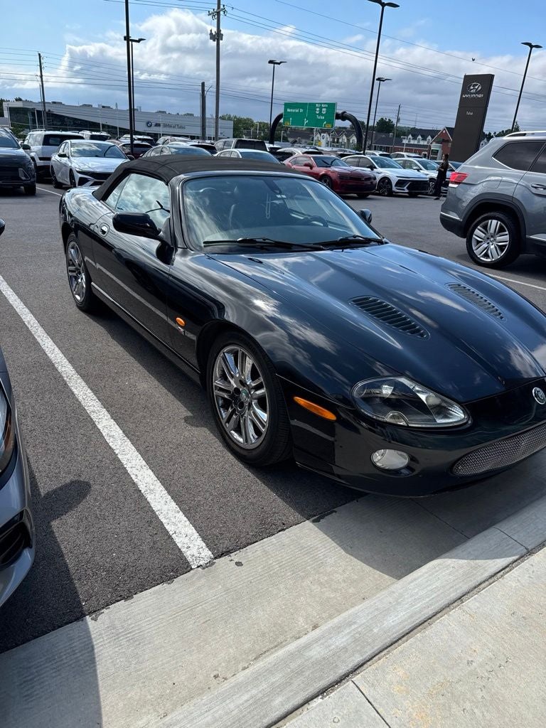 2005 Jaguar XK XKR Base