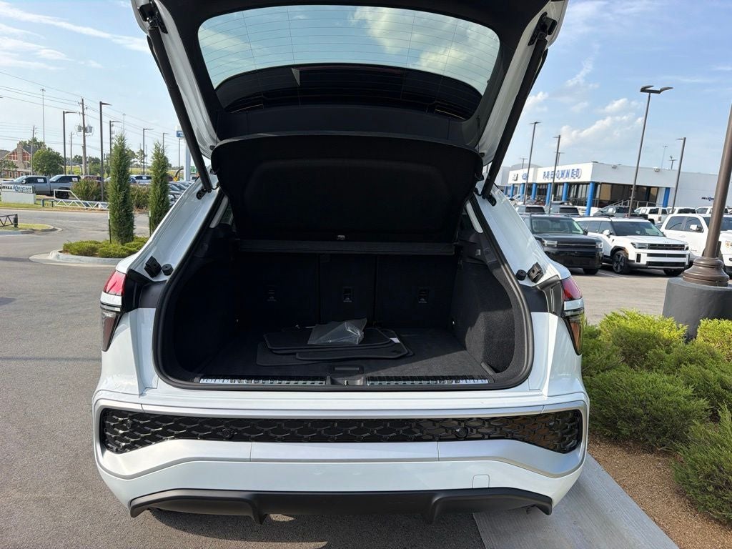 2026 Audi Q3 S line quattro