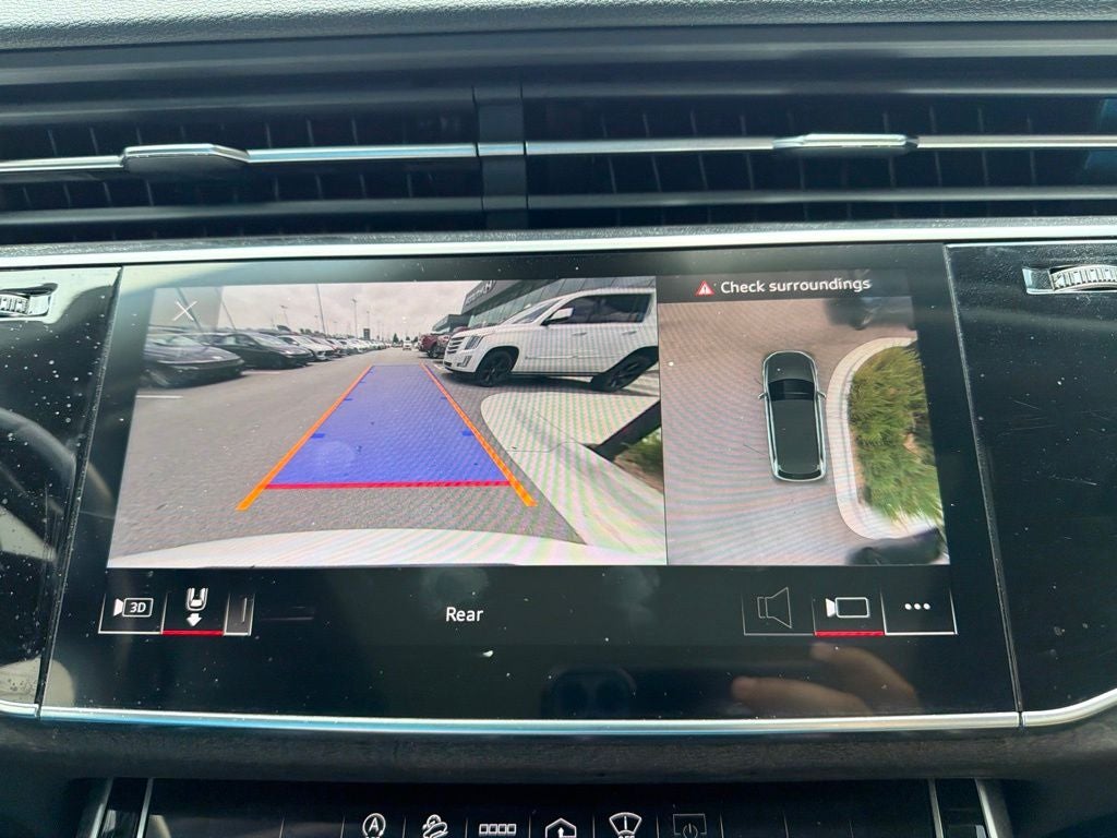 2021 Audi Q7 55 Prestige quattro