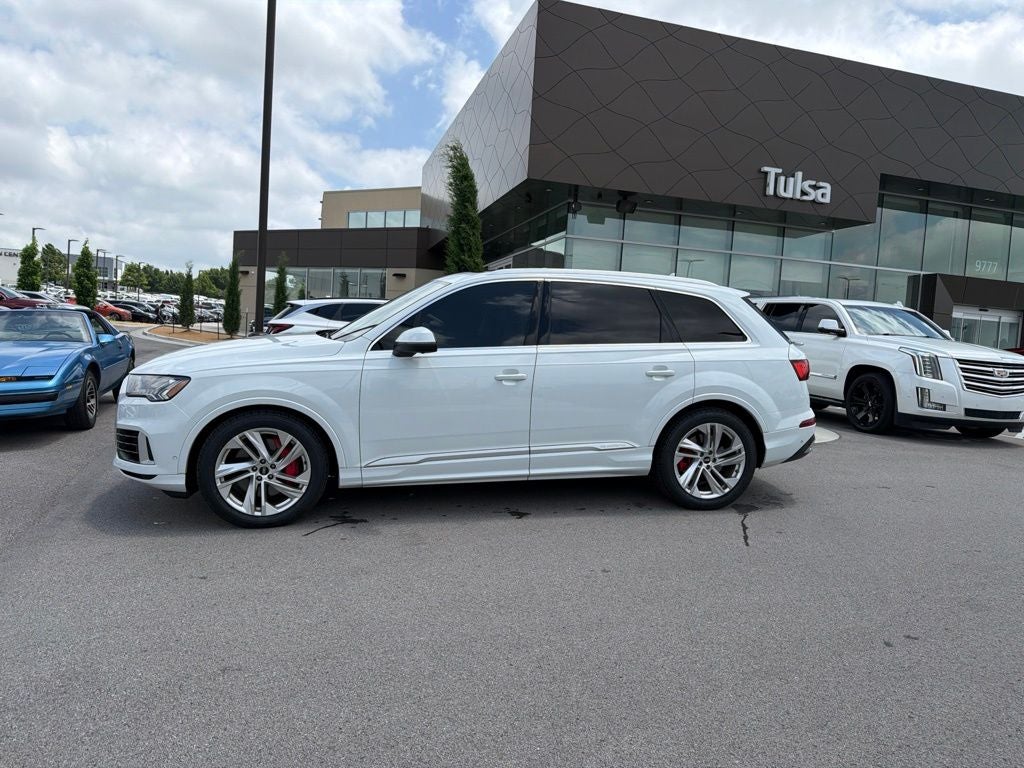 2021 Audi Q7 55 Prestige quattro