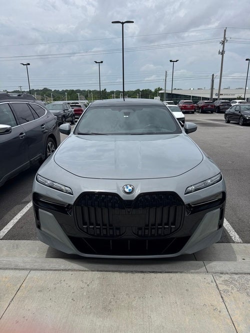 2023 BMW 7 Series 760i xDrive