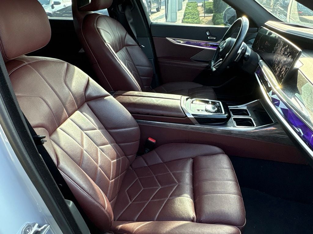 2023 BMW 7 Series 760i xDrive