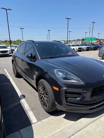 2024 Porsche Macan Base