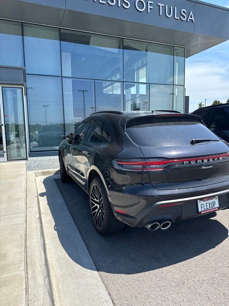 2024 Porsche Macan Base