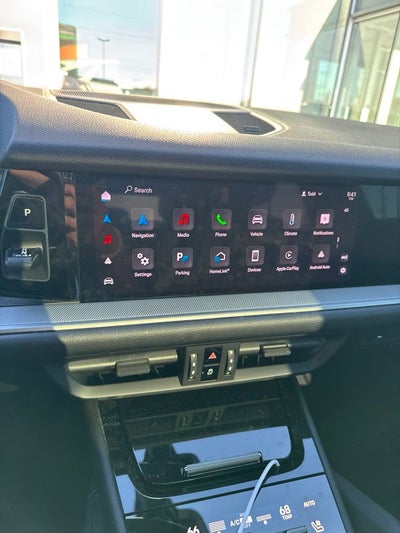 2024 Porsche Cayenne Base