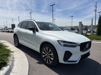 2024 Volvo XC60 B5 Plus Dark Theme