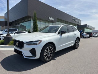 2024 Volvo XC60 B5 Plus Dark Theme