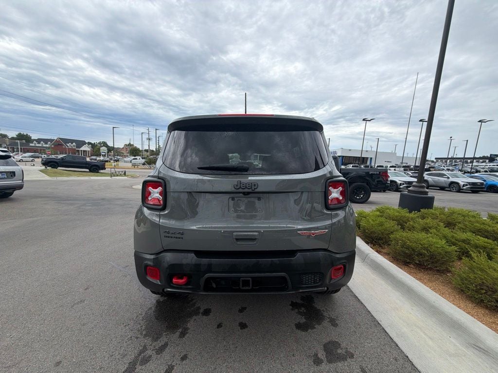 2021 Jeep Renegade Trailhawk