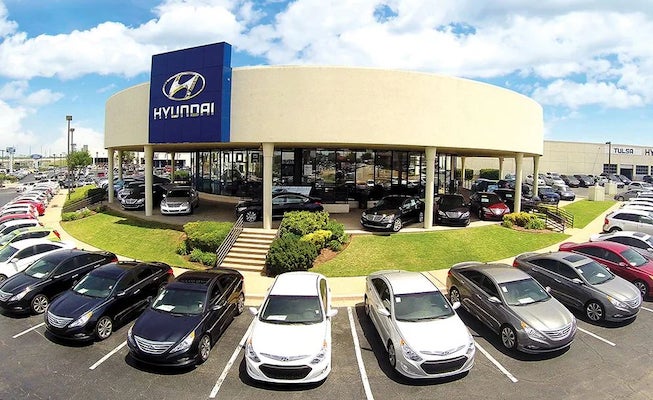 Tulsa Hyundai is a certified Hyundai dealership located in Tulsa, Oklahoma carrying new & used models at affordable prices.